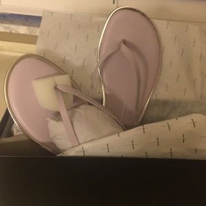 Dolce Vita Shoes - Dolce Vida flip flop. Light lavender. Size 7 Dolce Vita Shoes - Dolce Vida flip flop. Light lavender. Size 7